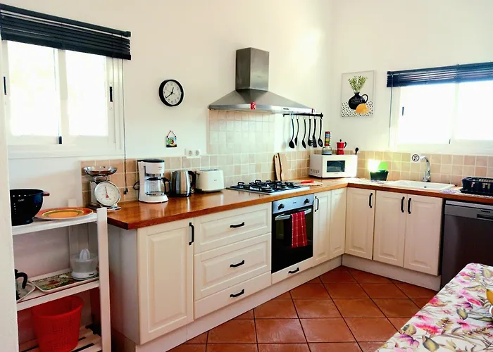 Casa Yahshua Nyaraló